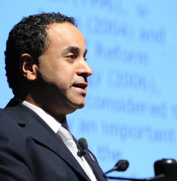 Dr. Sed Saad